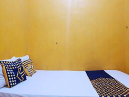 SPOT ON 92857 Kos Haji Jakfar SyariahNearPancoran mas 25