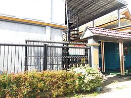 SPOT ON 92857 Kos Haji Jakfar SyariahNearPancoran mas 25