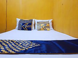 SPOT ON 92857 Kos Haji Jakfar SyariahNearPancoran mas 25