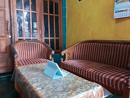 SPOT ON 92857 Kos Haji Jakfar SyariahNearPancoran mas 25