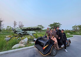 See Stars & Forest Resort