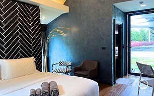 See Stars & Forest Resort