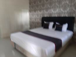 Collection O 92868 Nusantara Hotel