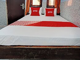 OYO 92869 Hotel Nusantara