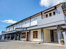 OYO 92869 Hotel Nusantara