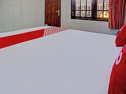 OYO 92869 Hotel Nusantara