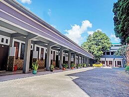 OYO 92869 Hotel Nusantara