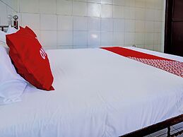OYO 92869 Hotel Nusantara