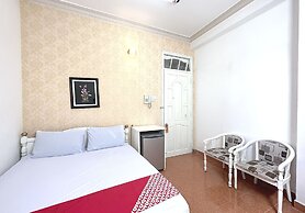 OYO 1196 Le Vu Hotel