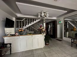 OYO 1196 Le Vu Hotel