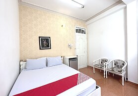 OYO 1196 Le Vu Hotel