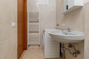 Sunflower Studio by Wonderful Italy