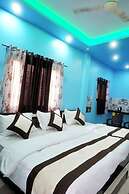 Goroomgo Shree Hare Rama Hare Varanasi