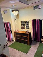 Goroomgo Shree Hare Rama Hare Varanasi