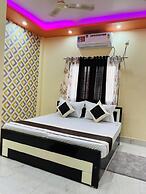 Goroomgo Shree Hare Rama Hare Varanasi