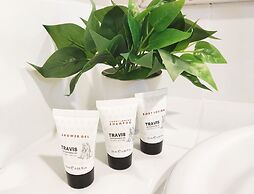 OYO 75446 Travis Inthamara 49