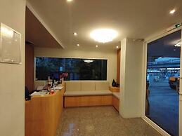 OYO 75446 Travis Inthamara 49