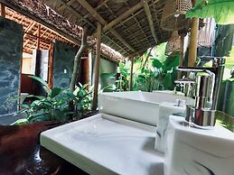 Thavill Retreat Hagiang