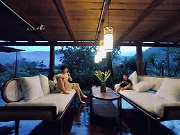 Thavill Retreat Hagiang