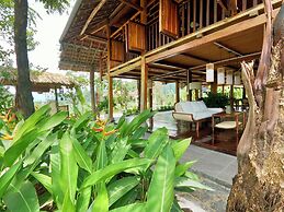 Thavill Retreat Hagiang