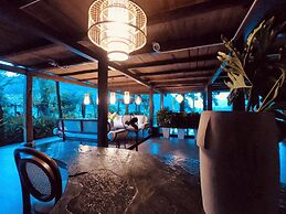 Thavill Retreat Hagiang