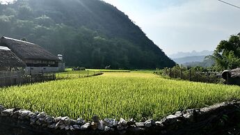 Thavill Retreat Hagiang