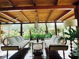 Thavill Retreat Hagiang