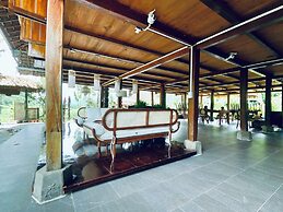 Thavill Retreat Hagiang