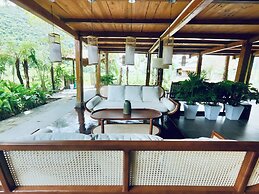 Thavill Retreat Hagiang