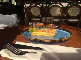 Thavill Retreat Hagiang