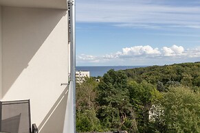 Studio With Sea View Gdynia by Renters