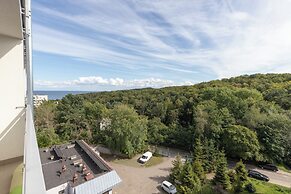 Studio With Sea View Gdynia by Renters