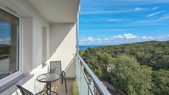 Studio With Sea View Gdynia by Renters
