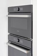 Studio With Sea View Gdynia by Renters