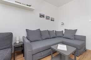 Studio With Sea View Gdynia by Renters