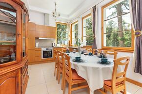 Spacious Sopot Apartment by Renters