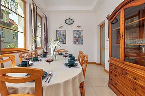 Spacious Sopot Apartment by Renters