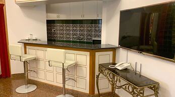 OYO 153 Qurum Heights Hotel