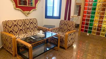 OYO 153 Qurum Heights Hotel