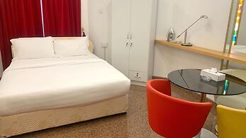 OYO 153 Qurum Heights Hotel