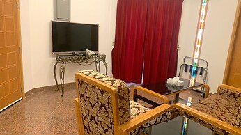 OYO 153 Qurum Heights Hotel