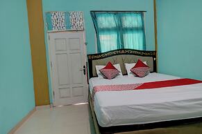 OYO 92862 Rania Kost Simpang Rimbo