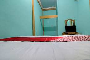 OYO 92862 Rania Kost Simpang Rimbo