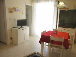 Adorable Seaview Flat at Grado Pineta - Beahost