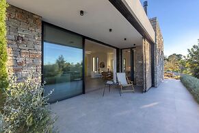 Euphonia Residence by Athina Hospitality