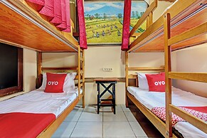 OYO 92851 Homestay Borobudur Specpacker Syariah