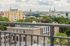 Apartment 1 km to Old Town by Renters