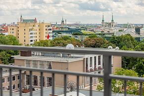 Apartment 1 km to Old Town by Renters