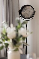 Apartment 1 km to Old Town by Renters