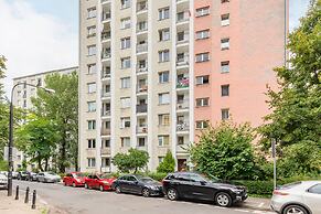 Apartment 1 km to Old Town by Renters